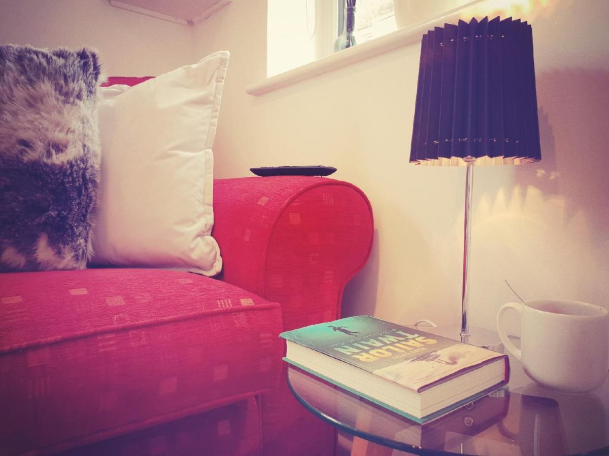 Thorn House B&B Fen Drayton Экстерьер фото